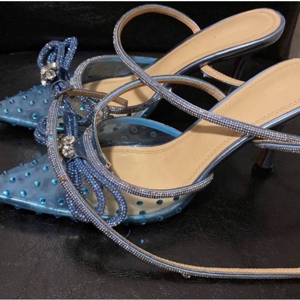 Blue crystal Mach&Mach Heels